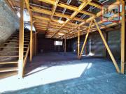 Amplio Local/Galpón Comercial