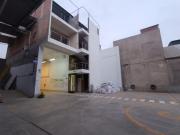 AMPLIO LOCAL COMERCIAL / INDUSTRIAL EN ALQUILER – CHORRILLOS