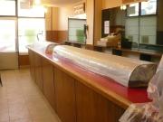 Amplio local en el centro. !