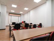 AMPLIO LOCAL EN GRAN CAPITÁN