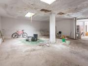 Amplio local en planta baja en Calle Monterregado