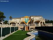 Amplio Pareado en Excelente Ubicación