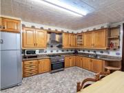 AMPLIO PISO CON ASCENSOR, 4 DORM, EQUIPADO, GARAJE OPC....