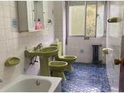 Amplio piso con ascensor en zona tranquila