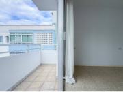 AMPLIO PISO CON TRES BALCONES JUNTO A PLAYA JARDIN