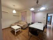 Amplio piso de 2 habitaciones en alquiler en Cuatro...