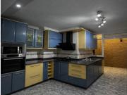 Amplio piso de 3 dormitorios con vestidor, patio