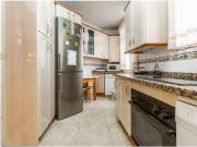 Amplio piso de 4 dormitorios junto al Parque Rafael...