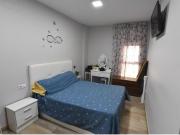 Amplio Piso de Alquiler en Entrenúcleos, Dos Hermanas