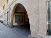 Amplio piso de tres habitaciones con trastero en Barrio...