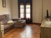 Amplio Piso en Alquiler en el Puerto de la Torre, Málaga