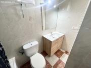 Amplio piso en alquiler en pleno centro, junto a Plaza...