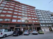 Amplio piso en José Manuel Pedregal, Avilés – Comodidad...