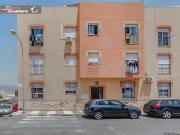 Amplio Piso en Roquetas de Mar a un Precio Inigualable