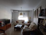 Amplio piso en zona Juan de Borbón, 3 dormitorios y 2...