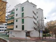 AMPLIO PISO EN ZONA MUY DEMANDADA DE ESTEPONA, ¡VENGA A...