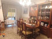 AMPLIO PISO MUY SOLEADO!