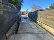 AMPLIO TERRENO CON CASA