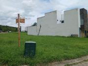 AMPLIO TERRENO EN ESQUINA