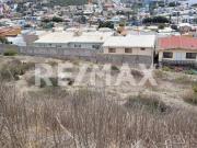 Amplio terreno en venta en Lomas de la Moderna 3