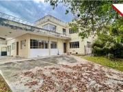 AMPLIO TERRENO EN VENTA IDEAL PARA NEGOCIO O VIVIENDA EN...