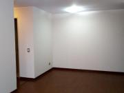 AMPLIO Y BIEN UBICADO. Frente a la Católica