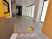 Amplio y bonito local comercial en alquiler en la calle...