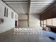 Amplio y Centrico Local Depósito Comercial en el centro...