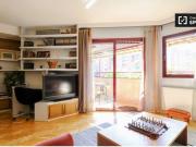Amplio y elegante apartamento de 3 dormitorios en...