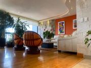 Amplio y hermoso Departamento