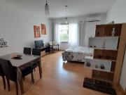 Amplio y Lindo Monoambiente AMOBLADO en Piso 6, en Palermo