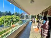 AMPLIO y lujoso depto. en Bosques de Montemar