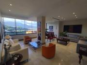 Amplio y lujoso PH en Los Samanes Amplio y lujoso PH en Los Samanes