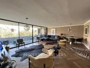 Amplio y luminoso departamento totalmente remodelado en...