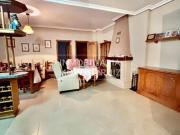 AMPLIO Y LUMINOSO PISO CALLE FACIL APARCAMIENTO