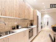Amplio y moderno apartamento amueblado en calle Lorenzale