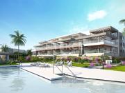 Amplios Apartamentos con Diseño Luminoso en Estepona