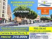 AMPLISIMO PISO EN VENTA EN PLENO CENTRO DE ALMERIA...