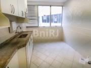 Amplo andar com 1.037m2 em frente a igreja da candelária