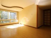 AMPLO APARTAMENTO!