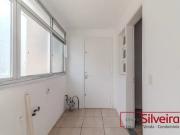 Amplo apartamento com 3 dormitórios e duas vagas de...