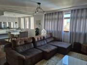 Amplo Apartamento com 4 Dormitórios + Dependência no...