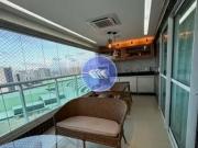 Amplo apartamento com 4 suítes e varanda gourmet