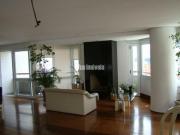 AMPLO APARTAMENTO COM ELEVADOR PANORÂMICO 224 m2