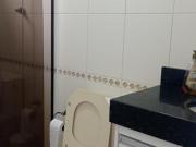 Amplo apartamento de 3 dormitórios à 50 metros da praia