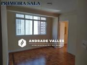 Amplo apartamento reformado prédio tranquilo vila...