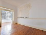 Amplo e charmoso T2+1 para Remodelação Elegância Art... Amplo e charmoso T2+1 para Remodelação Elegância Art...