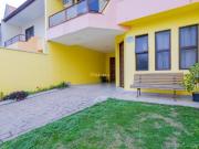 Amplo Sobrado no Atuba com 3 quartos sendo 1 suíte com...