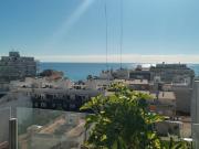 Amueblado apartamento de 2 dormitorios muy poca...