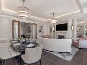 An elegant luxury property close by to Kensington...